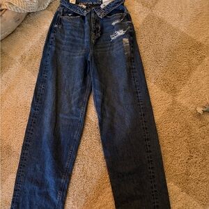 American Eagle Outfitters Women's Distressed Dark Blue Straight Leg Jeans